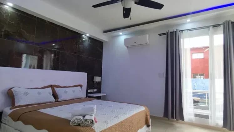 Vivienda de 7 habitaciones en Sevillano, Diez de Octubre — foto 4 de 10