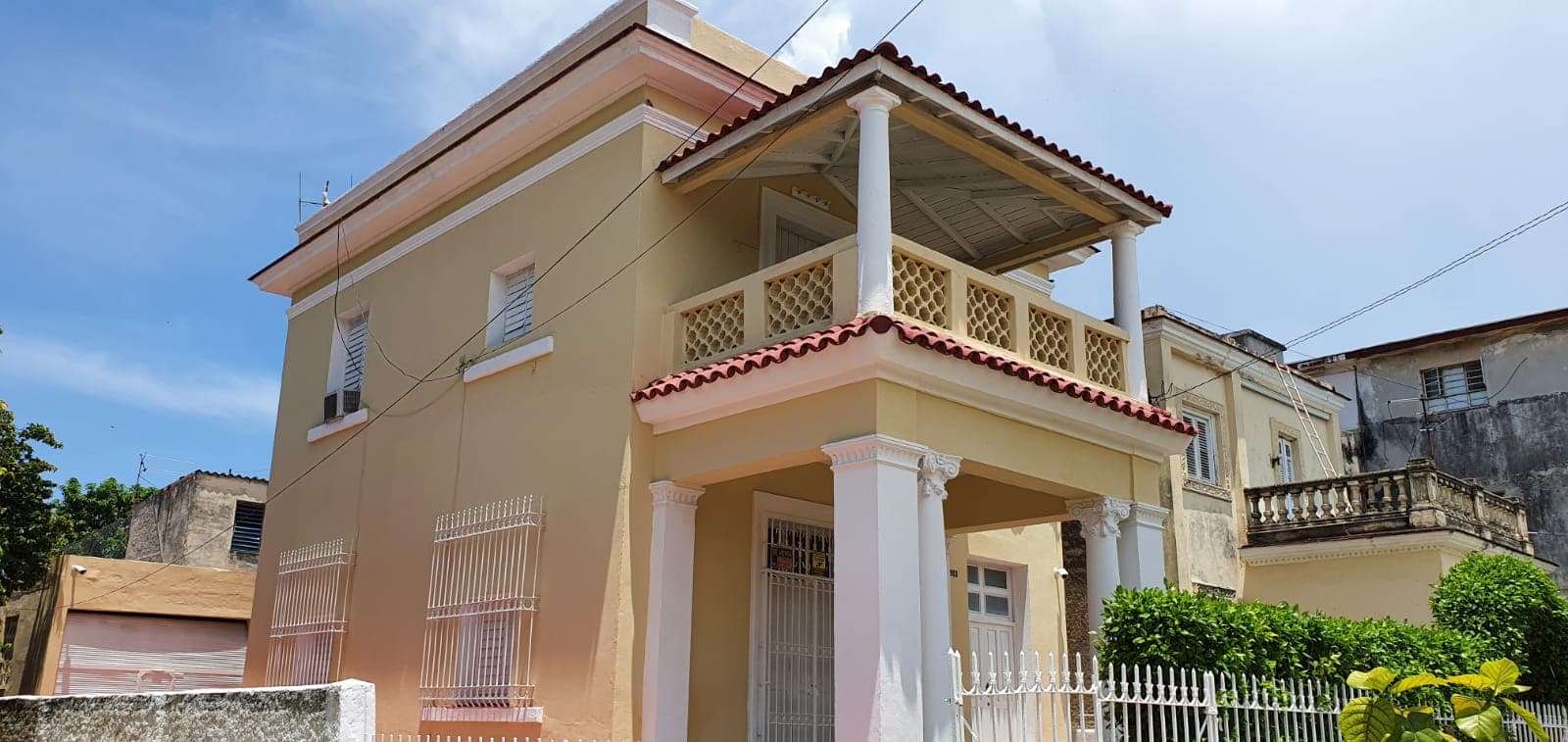 Casa de 5 habitaciones en La Lisa, La Habana