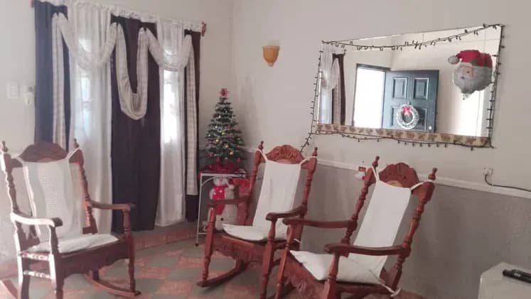 Vivienda de 5 habitaciones en Lawton, Diez de Octubre — foto 1 de 10