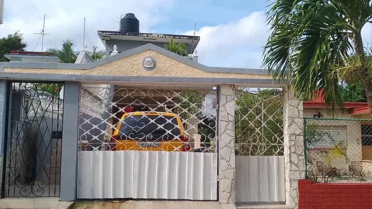 Vivienda de 4 habitaciones en Guanabo, La Habana del Este — foto 1 de 10