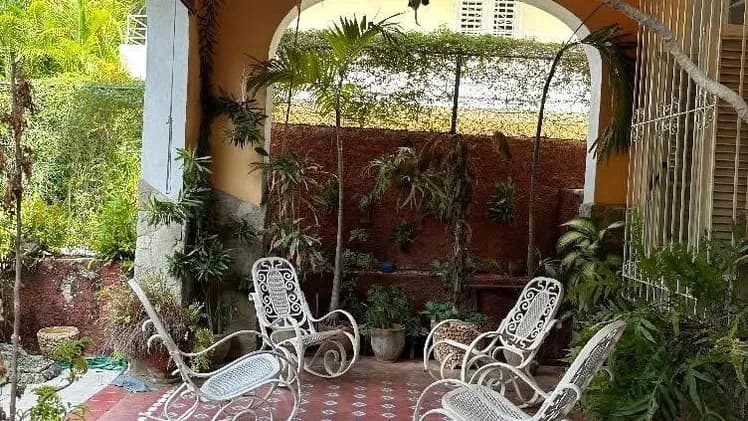 Vivienda de 4 habitaciones en Vedado, Plaza de la Revolución — foto 7 de 10