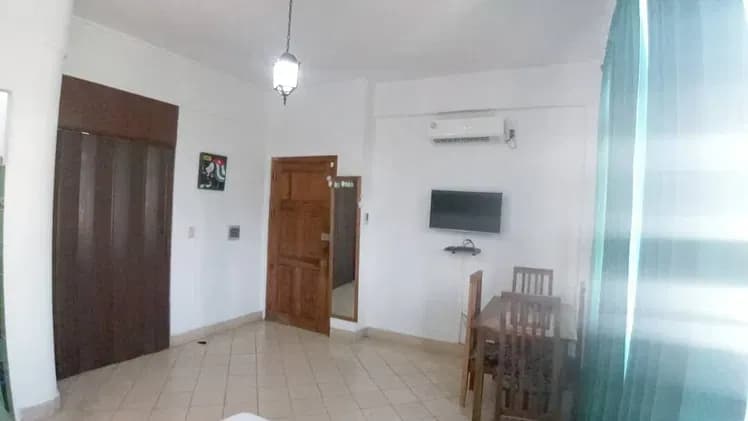 Vivienda de 1 habitaciones en Vedado, Plaza de la Revolución — foto 5 de 10