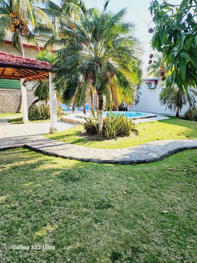 Vivienda de 6 habitaciones en Guanabo, La Habana del Este — foto 5 de 12