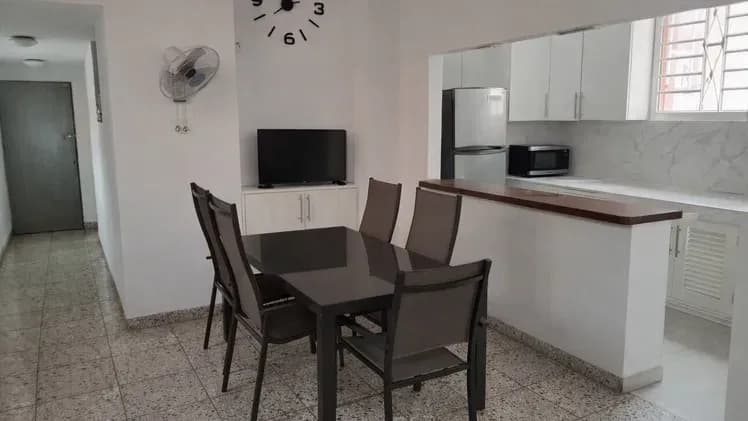 Vivienda de 4 habitaciones en Lawton, Diez de Octubre — foto 4 de 10