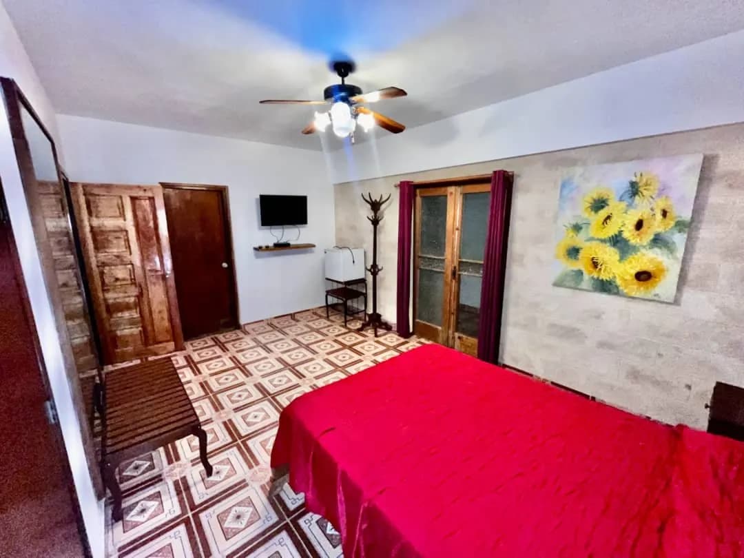 Vivienda de 3 habitaciones en Vedado, Plaza de la Revolución — foto 3 de 3