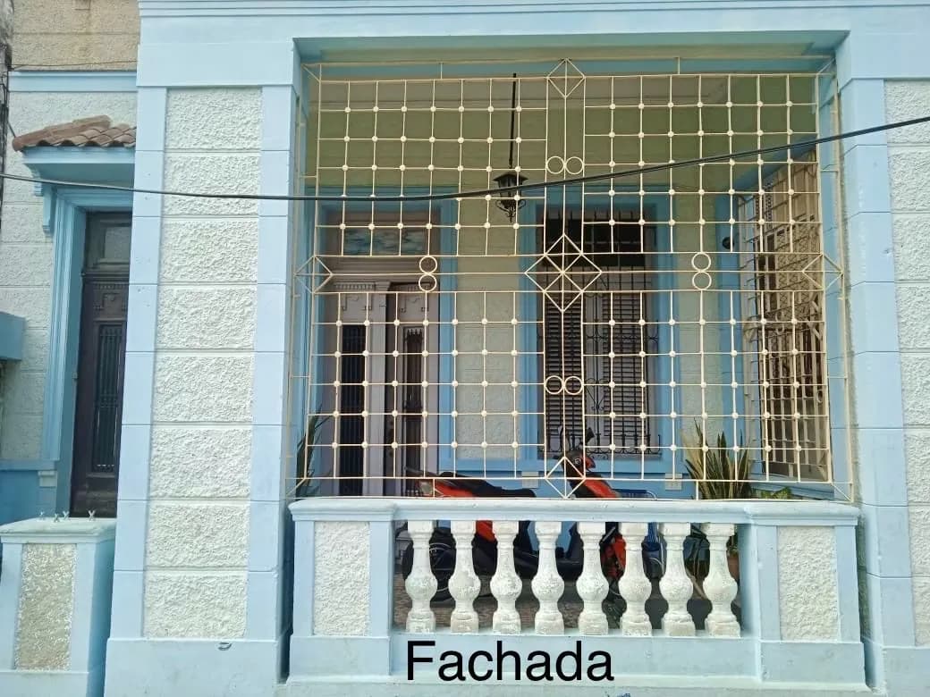 Vivienda de 3 habitaciones en Luyanó, Diez de Octubre
