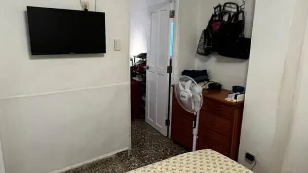 Vivienda de 2 habitaciones en Vedado, Plaza de la Revolución — foto 7 de 8