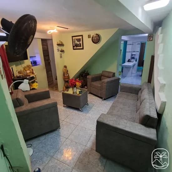 Vivienda de 3 habitaciones en Los Sitios, Centro Habana — foto 1 de 12