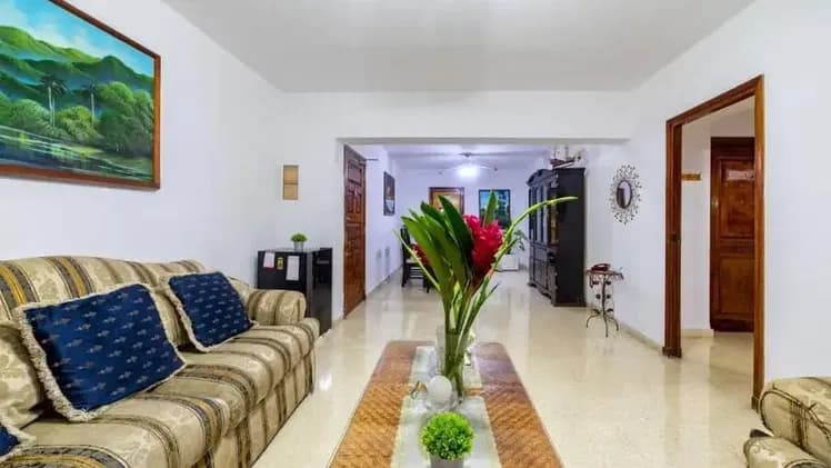 Vivienda de 3 habitaciones en Vedado, Plaza de la Revolución — foto 5 de 7