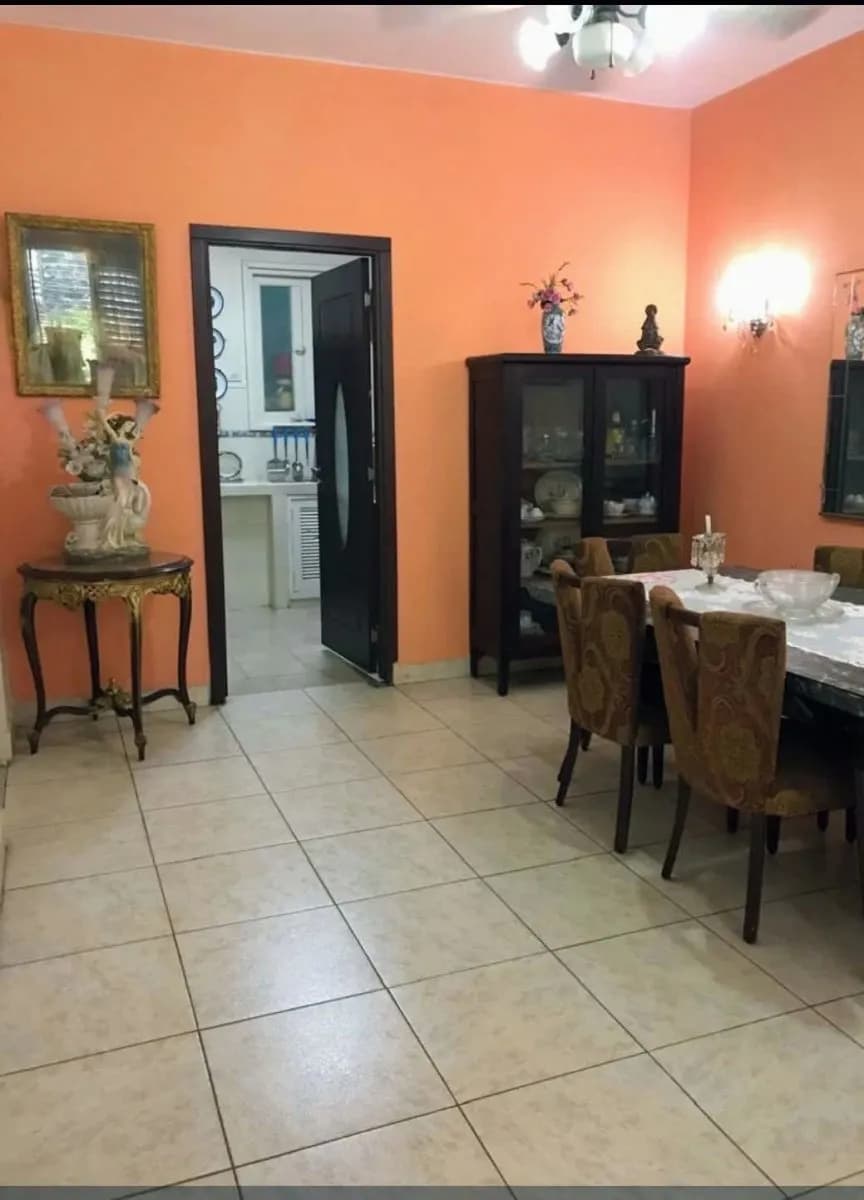 Vivienda de 3 habitaciones en Vedado, Plaza de la Revolución — foto 7 de 12