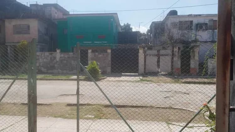 Vivienda de 5 habitaciones en Los Pinos, Arroyo Naranjo — foto 2 de 10