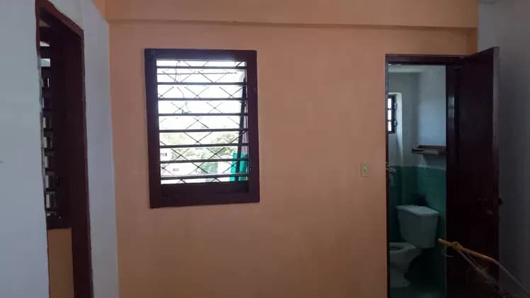 Vivienda de 2 habitaciones en Santos Suárez, Diez de Octubre — foto 5 de 9