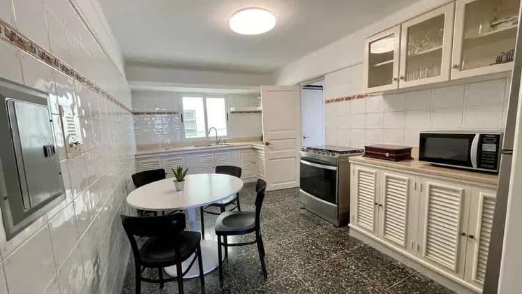 Vivienda de 4 habitaciones en Vedado, Plaza de la Revolución — foto 3 de 10