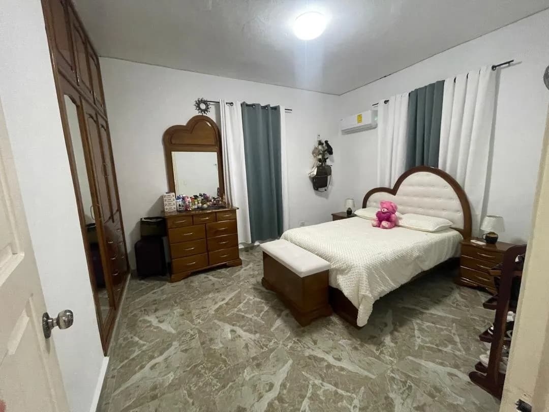 Vivienda de 4 habitaciones en Vedado, Plaza de la Revolución — foto 6 de 12