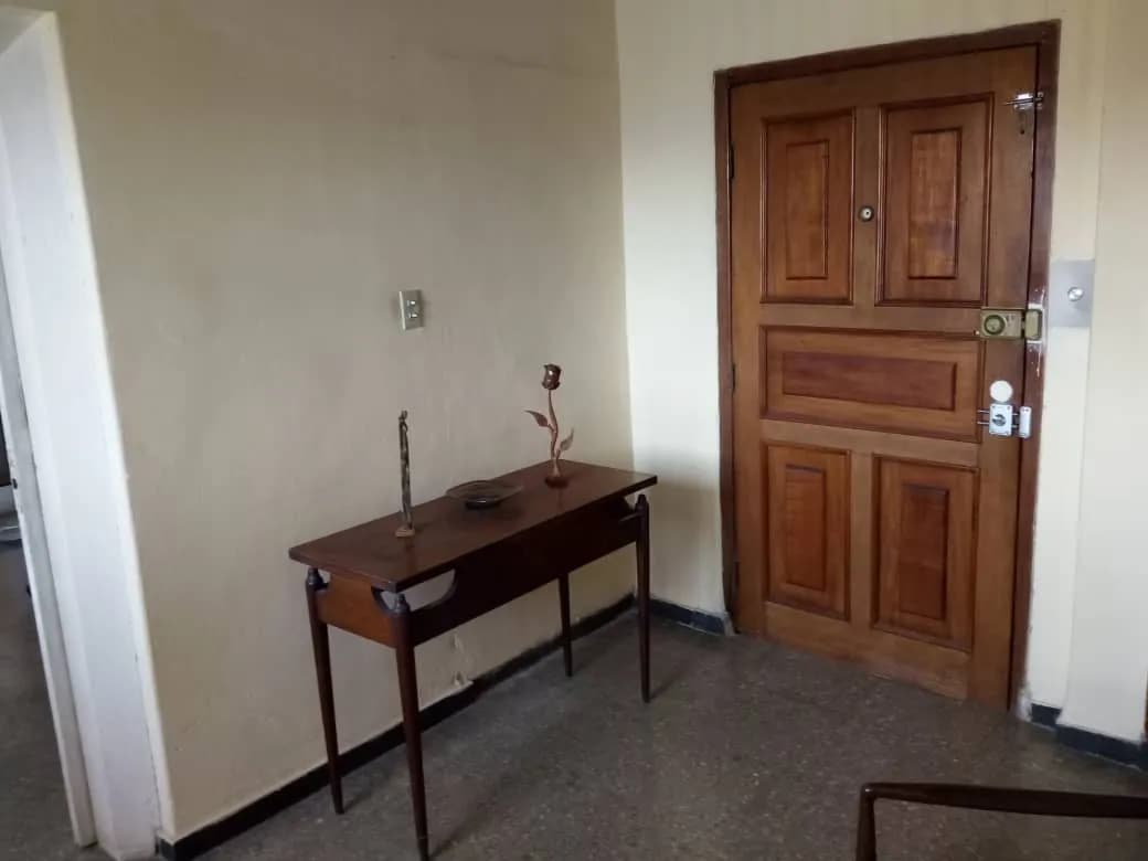 Vivienda de 4 habitaciones en Vedado, Plaza de la Revolución — foto 7 de 12