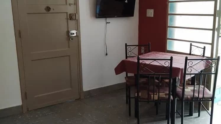 Vivienda de 1 habitaciones en Vedado, Plaza de la Revolución — foto 6 de 7