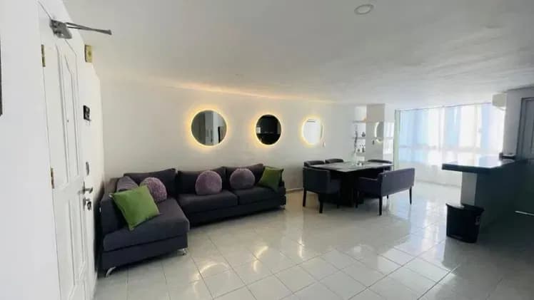 Vivienda de 3 habitaciones en Vedado, Plaza de la Revolución — foto 3 de 10