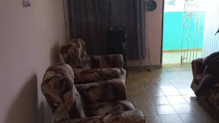 Vivienda de 2 habitaciones en Ciruela, Regla — foto 2 de 10
