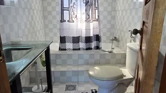Vivienda de 3 habitaciones en Santos Suárez, Diez de Octubre — foto 9 de 10