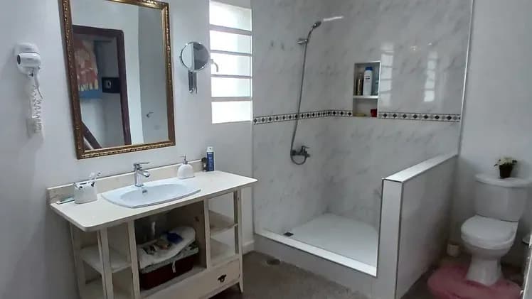 Vivienda de 4 habitaciones en Santiago de las Vegas, Boyeros — foto 7 de 8
