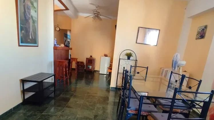 Vivienda de 3 habitaciones en Vedado, Plaza de la Revolución — foto 2 de 5