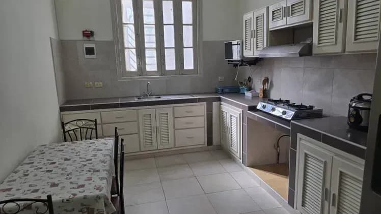 Vivienda de 2 habitaciones en Vedado, Plaza de la Revolución — foto 7 de 10