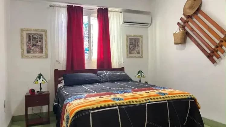 Vivienda de 2 habitaciones en Vedado, Plaza de la Revolución — foto 2 de 10