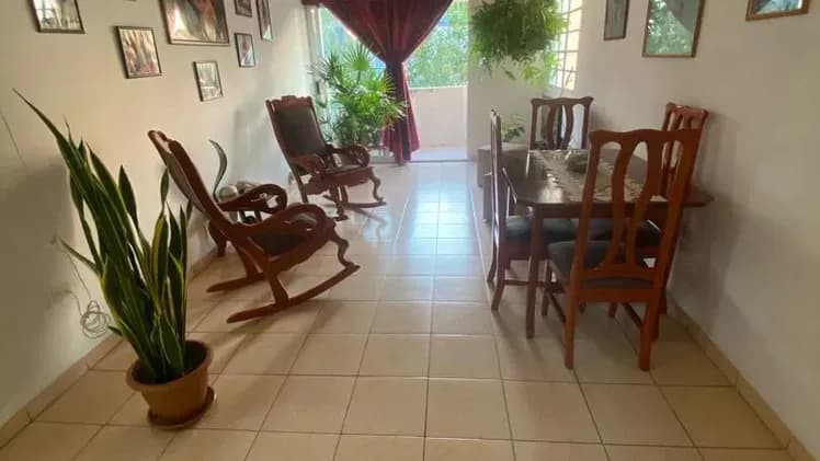 Vivienda de 3 habitaciones en Casino Deportivo, Cerro — foto 2 de 7