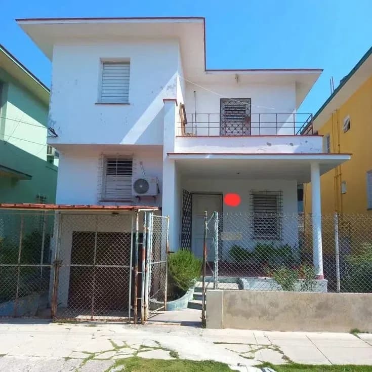 Vivienda de 4 habitaciones en Sevillano, Diez de Octubre