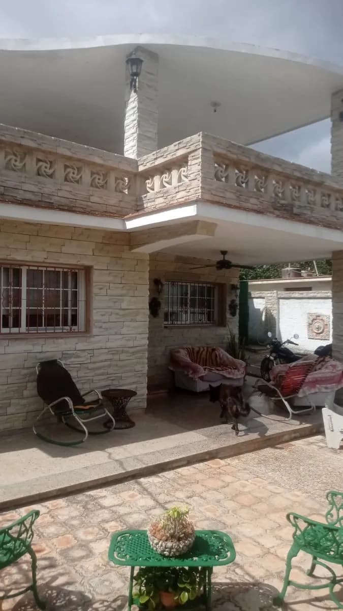 Vivienda de 5 habitaciones en Celimar, La Habana del Este — foto 2 de 12
