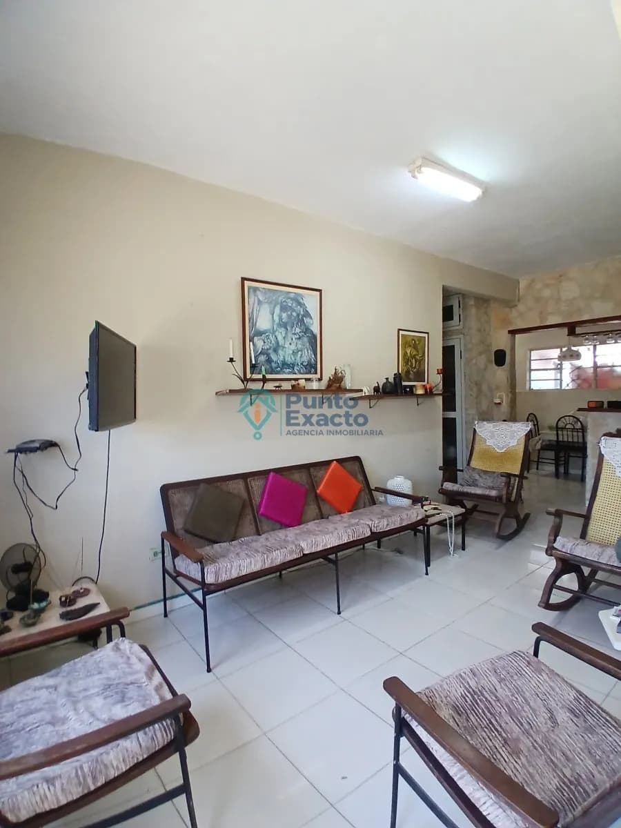 Vivienda de 3 habitaciones en La Ceiba, Playa — foto 1 de 12