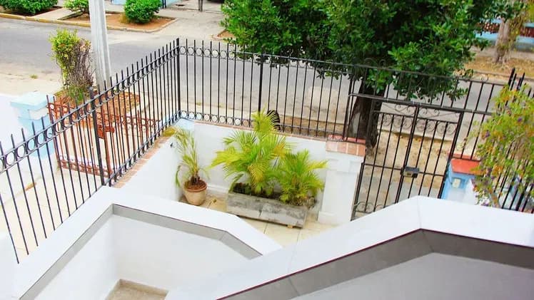 Vivienda de 6 habitaciones en Vedado, Plaza de la Revolución — foto 2 de 10