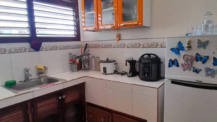 Vivienda de 2 habitaciones en Vedado, Plaza de la Revolución — foto 3 de 9