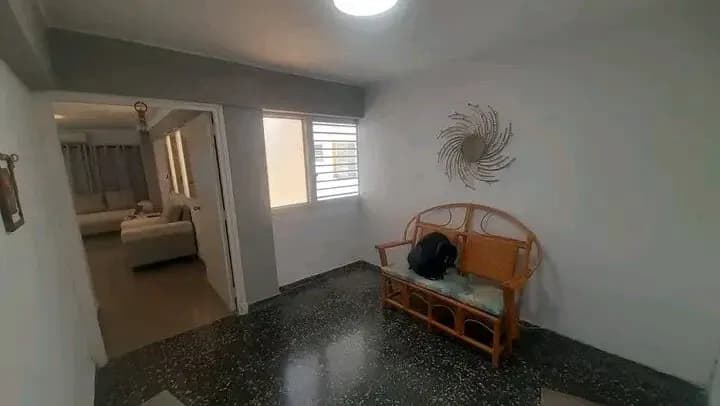 Vivienda de 3 habitaciones en Vedado, Plaza de la Revolución — foto 1 de 5
