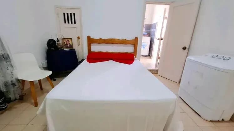 Vivienda de 2 habitaciones en Vedado, Plaza de la Revolución — foto 2 de 7