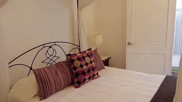 Vivienda de 4 habitaciones en Vedado, Plaza de la Revolución — foto 1 de 10