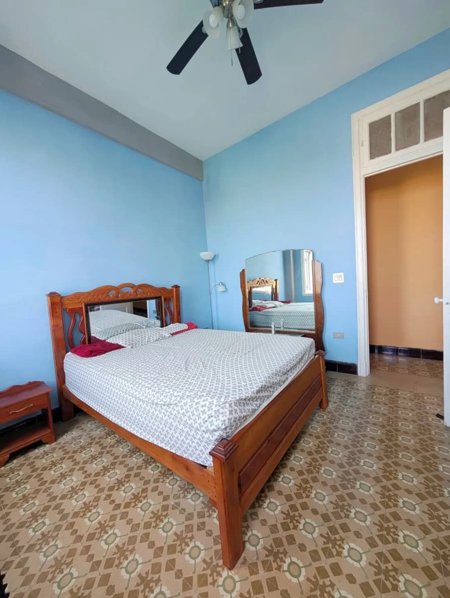 Vivienda de 2 habitaciones en Vedado, Plaza de la Revolución — foto 10 de 12