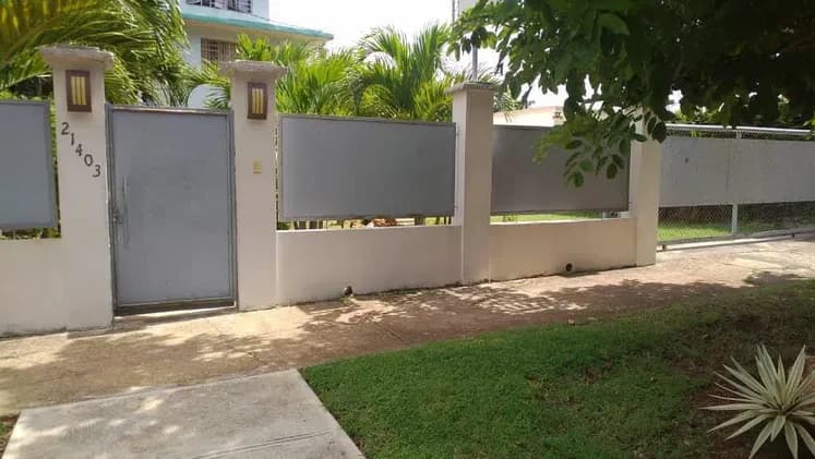 Vivienda de 3 habitaciones en Atabey, Playa — foto 2 de 10