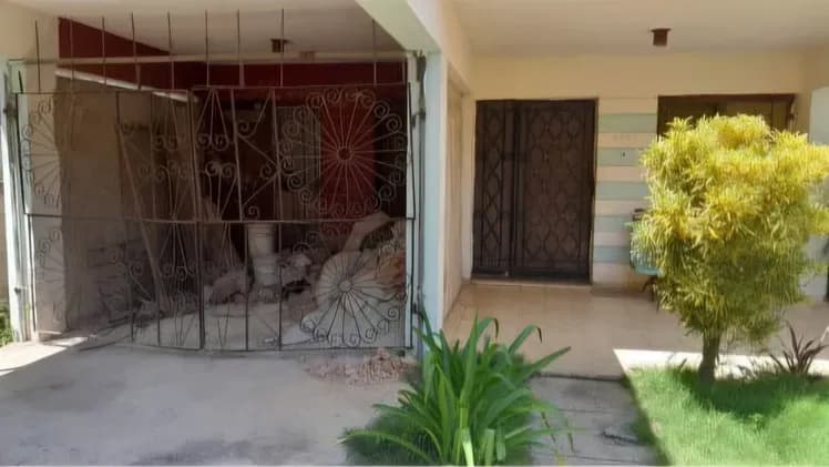 Vivienda de 4 habitaciones en Versalles, La Lisa — foto 3 de 10