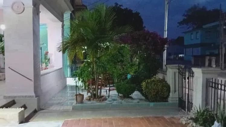 Vivienda de 5 habitaciones en Vedado, Plaza de la Revolución — foto 5 de 10