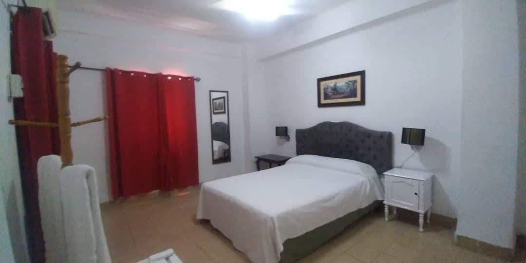 Apartamento de 4 habitaciones en Cayo Hueso, Centro Habana — foto 13 de 37