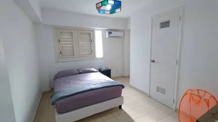 Vivienda de 2 habitaciones en Vedado, Plaza de la Revolución — foto 3 de 5