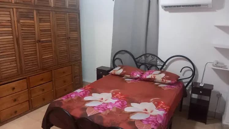 Vivienda de 1 habitaciones en Vedado, Plaza de la Revolución — foto 7 de 10