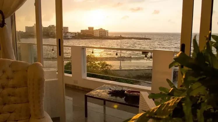 Vivienda de 3 habitaciones en Vedado, Plaza de la Revolución — foto 4 de 7