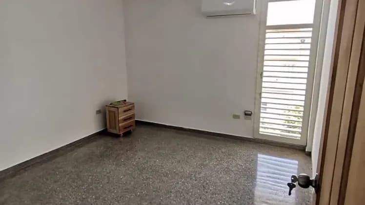 Vivienda de 2 habitaciones en Vedado, Plaza de la Revolución — foto 8 de 10