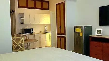 Vivienda de 3 habitaciones en Vedado, Plaza de la Revolución — foto 9 de 10