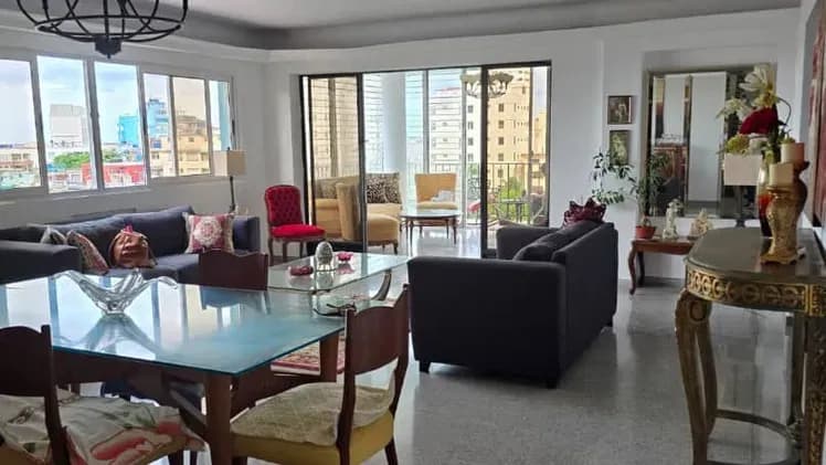 Vivienda de 2 habitaciones en Vedado, Plaza de la Revolución — foto 3 de 10