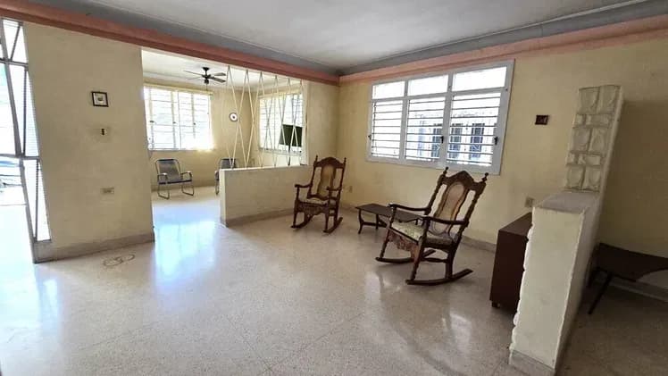 Vivienda de 5 habitaciones en Nuevo Vedado, Plaza de la Revolución — foto 1 de 10