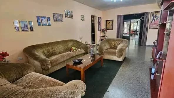 Vivienda de 4 habitaciones en Fontanar, Boyeros — foto 4 de 8