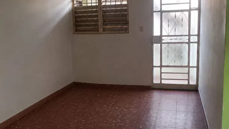 Vivienda de 2 habitaciones en Mulgoba, Boyeros